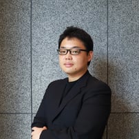 吉田さんプロフィール写真(切り抜き)